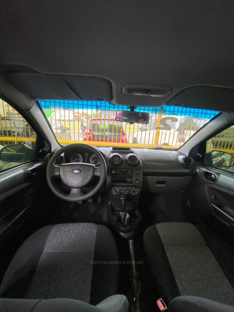 FIESTA 1.6 MPI SEDAN 8V FLEX 4P MANUAL - 2012 - SAPIRANGA