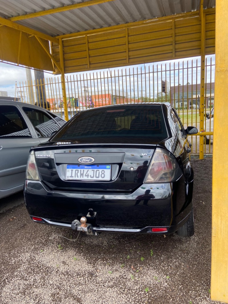 FIESTA 1.6 MPI SEDAN 8V FLEX 4P MANUAL - 2012 - SAPIRANGA