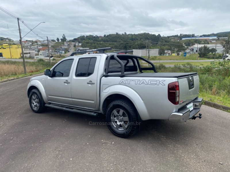 FRONTIER 2.5 SV ATTACK 4X4 CD TURBO ELETRONIC DIESEL 4P AUTOMÁTICO - 2016 - FLORES DA CUNHA