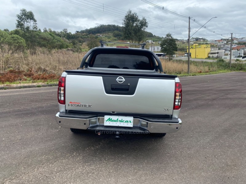 FRONTIER 2.5 SV ATTACK 4X4 CD TURBO ELETRONIC DIESEL 4P AUTOMÁTICO - 2016 - FLORES DA CUNHA