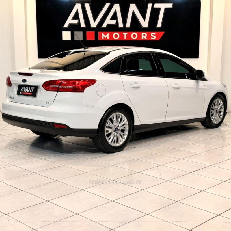 FOCUS 2.0 SE 16V FLEX 4P AUTOMÁTICO - 2017 - NOVO HAMBURGO