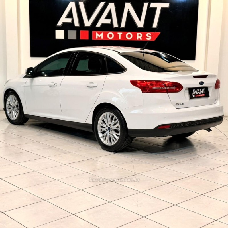 FOCUS 2.0 SE 16V FLEX 4P AUTOMÁTICO - 2017 - NOVO HAMBURGO