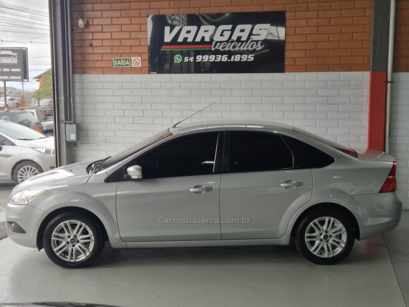 FOCUS 2.0 S SEDAN 16V FLEX 4P AUTO - 2013 - CAXIAS DO SUL