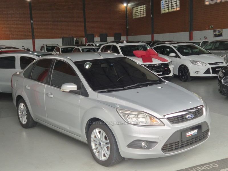 FOCUS 2.0 S SEDAN 16V FLEX 4P AUTO - 2013 - CAXIAS DO SUL