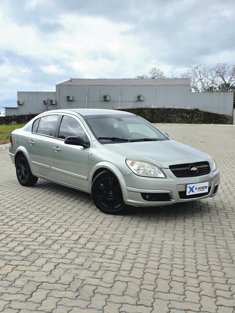 VECTRA 2.0 MPFI ELEGANCE 8V FLEX 4P MANUAL