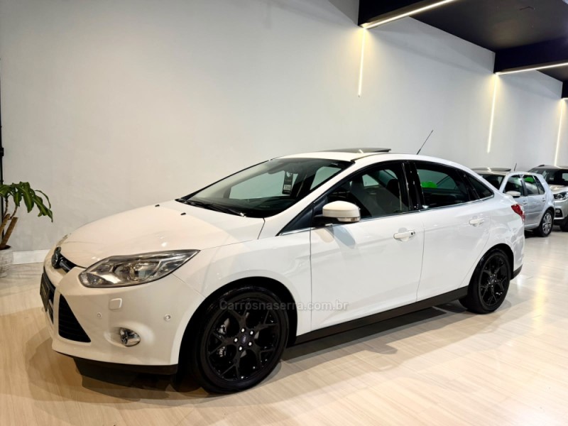 focus 2.0 titanium plus sedan 16v flex 4p automatico 2015 bento goncalves