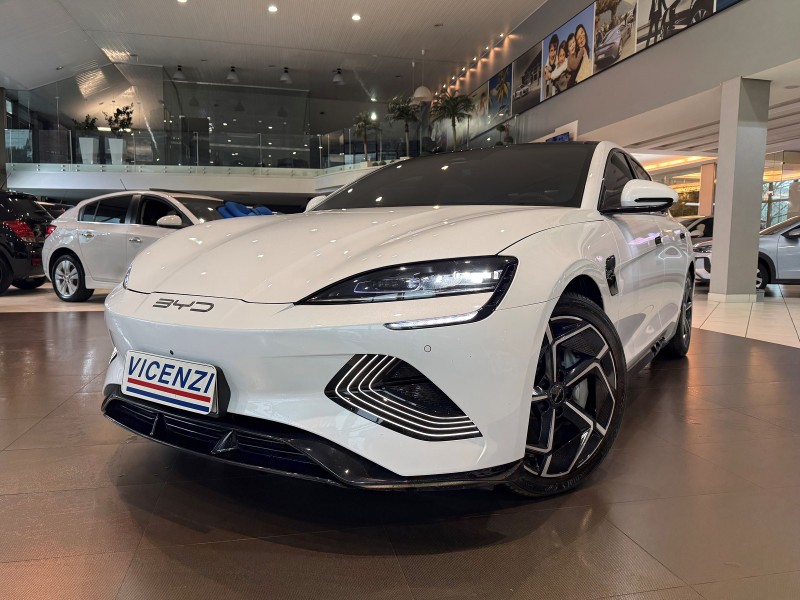 SEAL AWD ELÉTRICO 4P AUTOMÁTICO