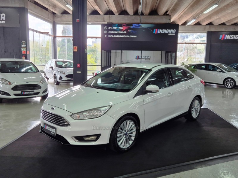 focus 2.0 titanium fastback 16v flex 4p automatico 2016 caxias do sul