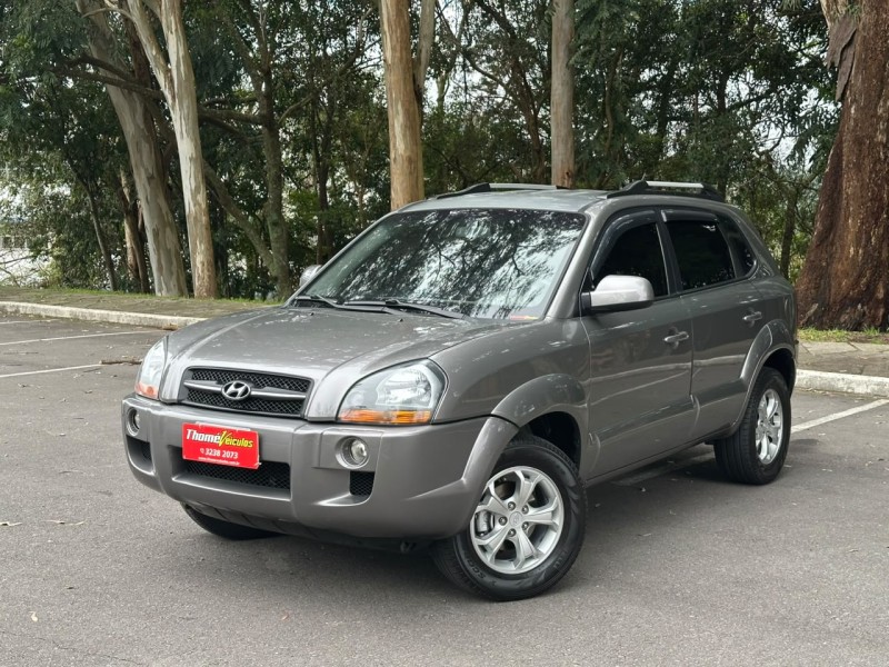 tucson 2.0 mpfi gls 16v 143cv 2wd flex 4p automatico 2011 caxias do sul