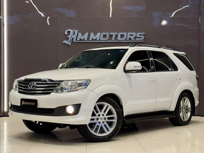 hilux  2015 caxias do sul