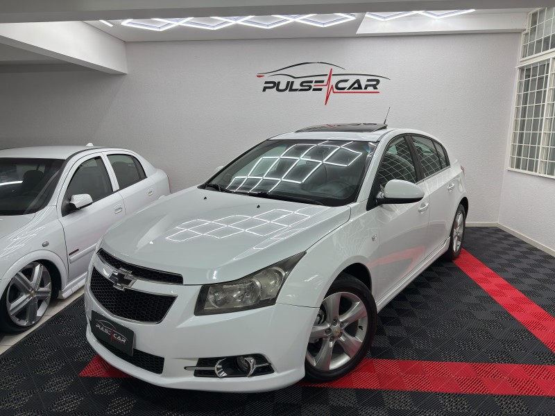 CRUZE 1.8 LTZ 16V FLEX 4P AUTOMÁTICO