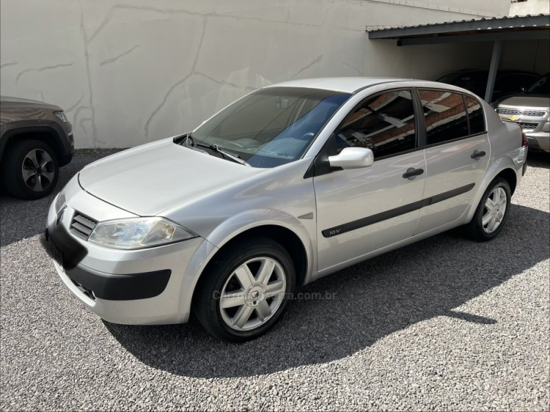 megane 1.6 dynamique 16v flex 4p manual 2010 caxias do sul