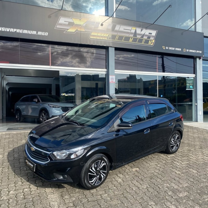onix 1.4 mpfi activ 8v flex 4p automatico 2017 montenegro