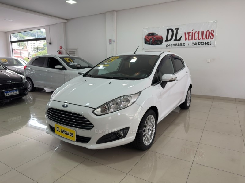 fiesta 1.6 titanium hatch 16v flex 4p automatico 2014 nova bassano