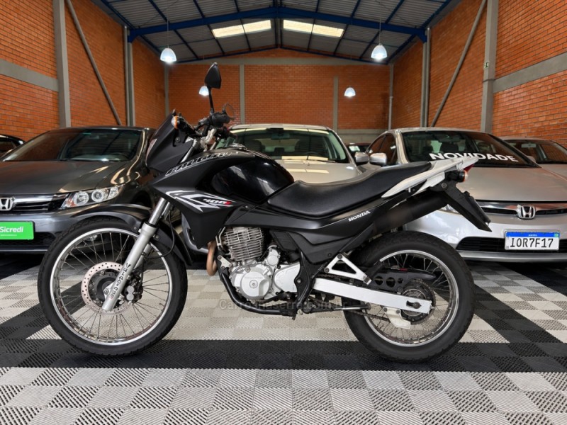 NX 400I FALCON 