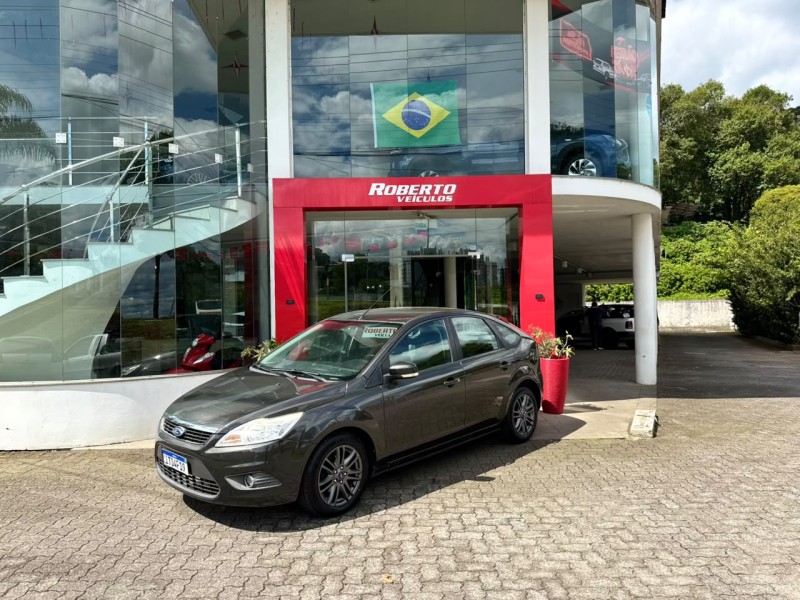 FOCUS 1.6 GLX 16V FLEX 4P MANUAL