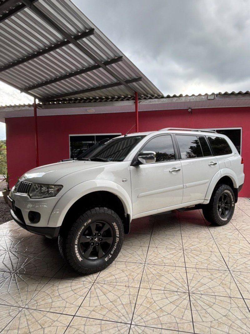 pajero 3.5 gls 4x4 v6 24v gasolina 4p automatico 2013 caxias do sul