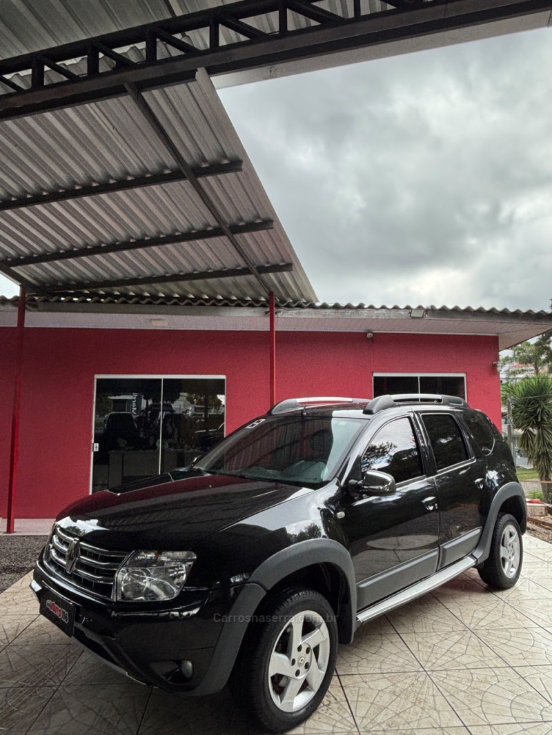 duster 2.0 tech road ii 4x2 16v flex 4p automatico 2013 caxias do sul