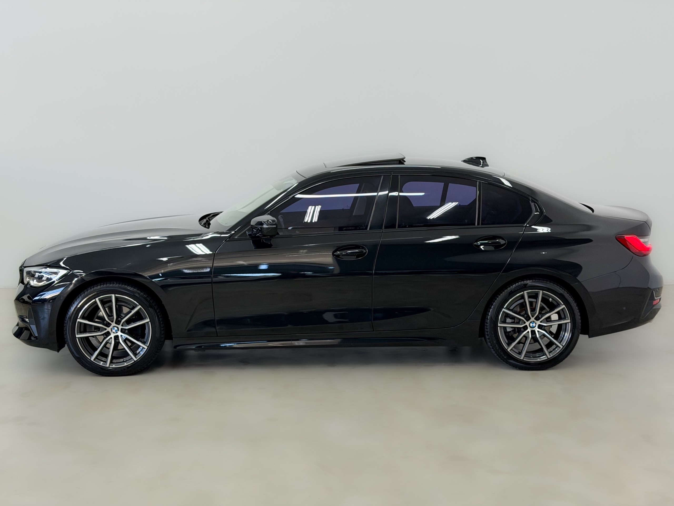 BMW 320I — foto 4