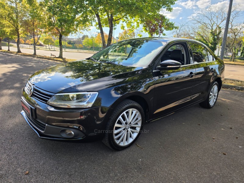 jetta 2.0 16v tsi gli 350 gasolina 4p automatico 2012 bento goncalves