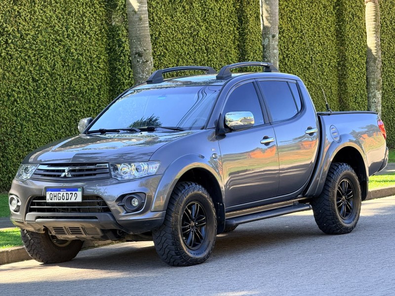 l200 triton 3.5 hpe 4x4 cd v6 24v flex 4p automatico 2016 caxias do sul