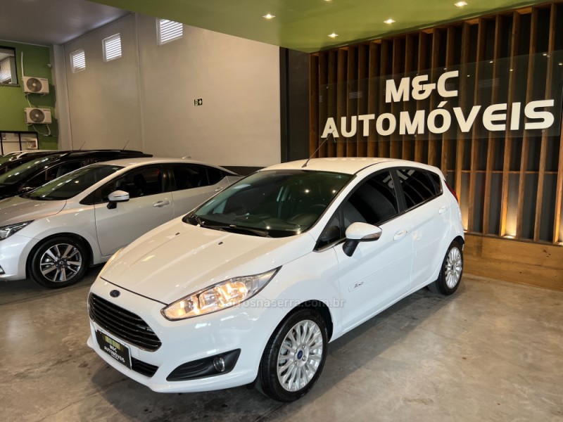 fiesta 1.0 ecoboost titanium hatch 12v gasolina 4p automatico 2017 caxias do sul