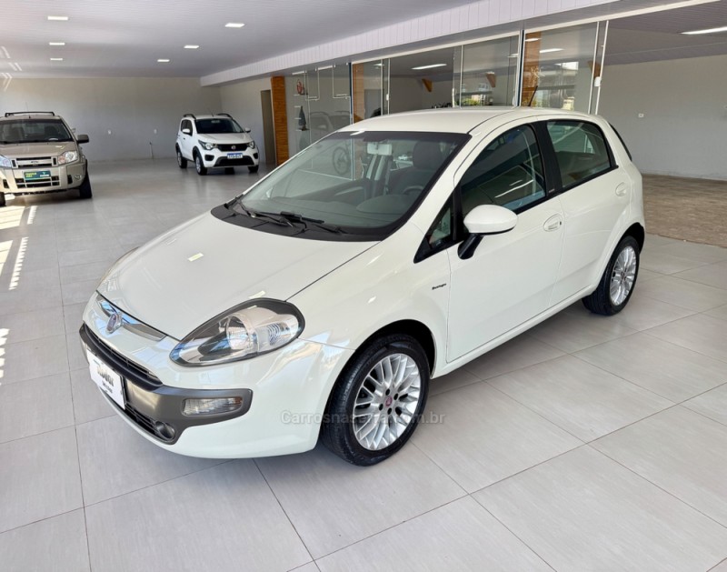 PUNTO 1.6 ESSENCE 16V FLEX 4P AUTOMATIZADO