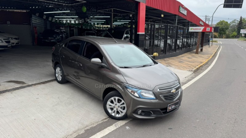 prisma 1.4 mpfi ltz 8v flex 4p automatico 2015 caxias do sul