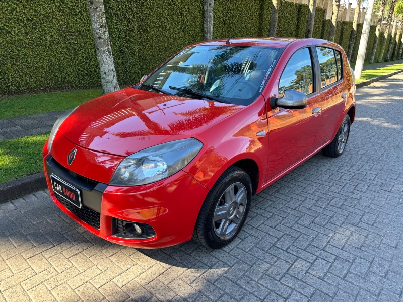 sandero 1.0 expression 16v flex 4p manual 2014 caxias do sul