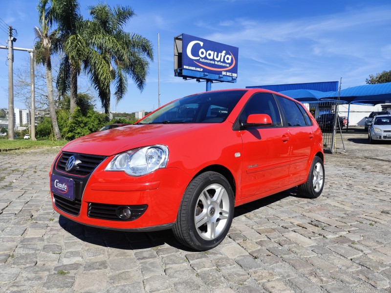 POLO 1.6 MI COMFORTLINE 8V FLEX 4P MANUAL