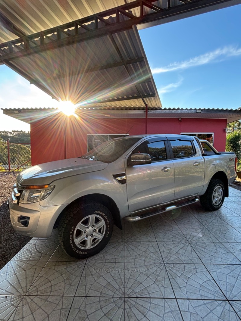 ranger 3.2 xlt 4x4 cd 20v diesel 4p automatico 2014 caxias do sul