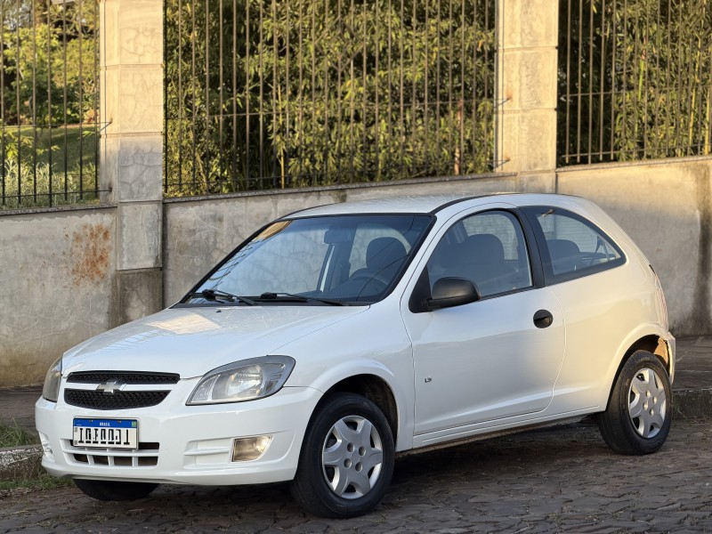 celta 1.0 mpfi ls 8v flex 2p manual 2012 dois irmaos