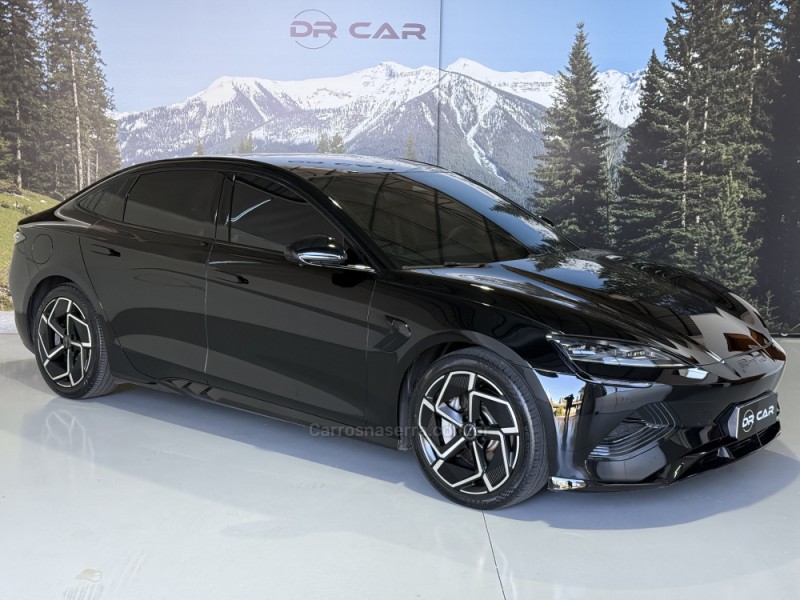 SEAL AWD ELÉTRICO 4P AUTOMÁTICO