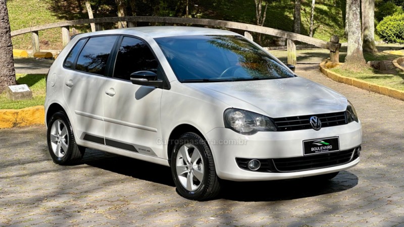 polo 1.6 mi sportline 8v flex 4p automatizado 2014 caxias do sul