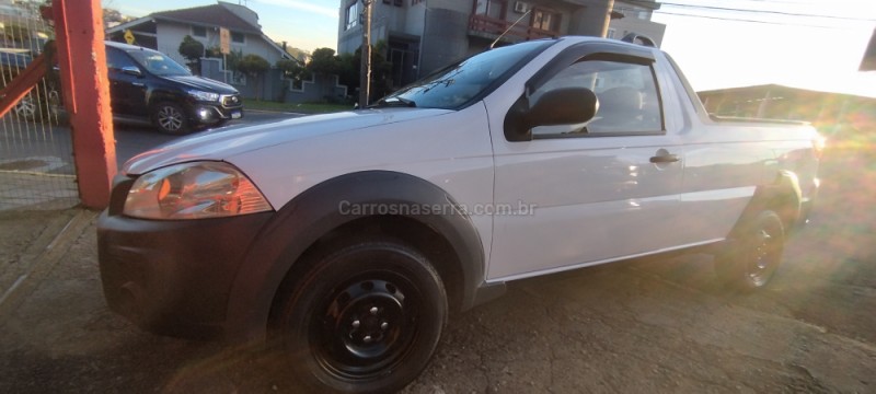 strada 1.4 mpi hard working cs 8v flex 2p manual 2016 farroupilha