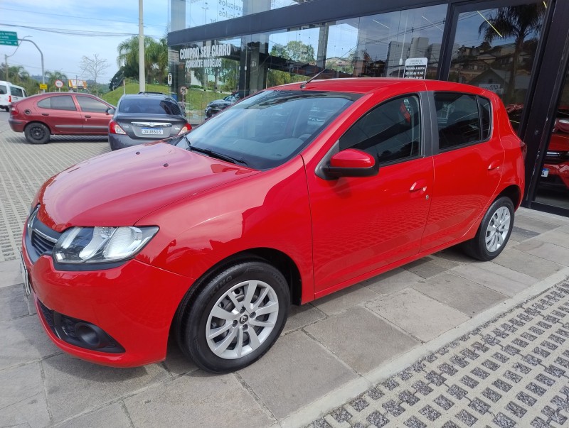 sandero 1.6 expression 8v flex 4p manual 2015 caxias do sul
