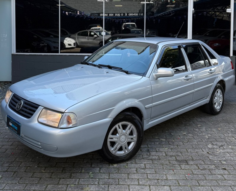 santana 2.0 mi comfortline 8v gasolina 4p manual 2000 caxias do sul