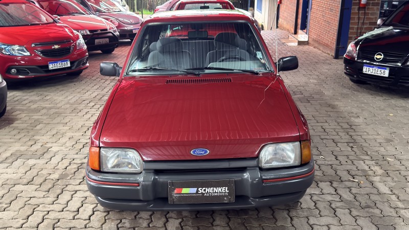 ESCORT 1.0 HOBBY 8V GASOLINA 2P MANUAL