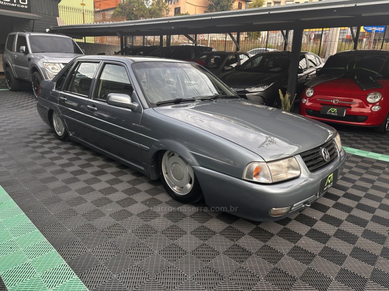 SANTANA 2.0 MI 8V GASOLINA 4P MANUAL - 2000 - CAXIAS DO SUL