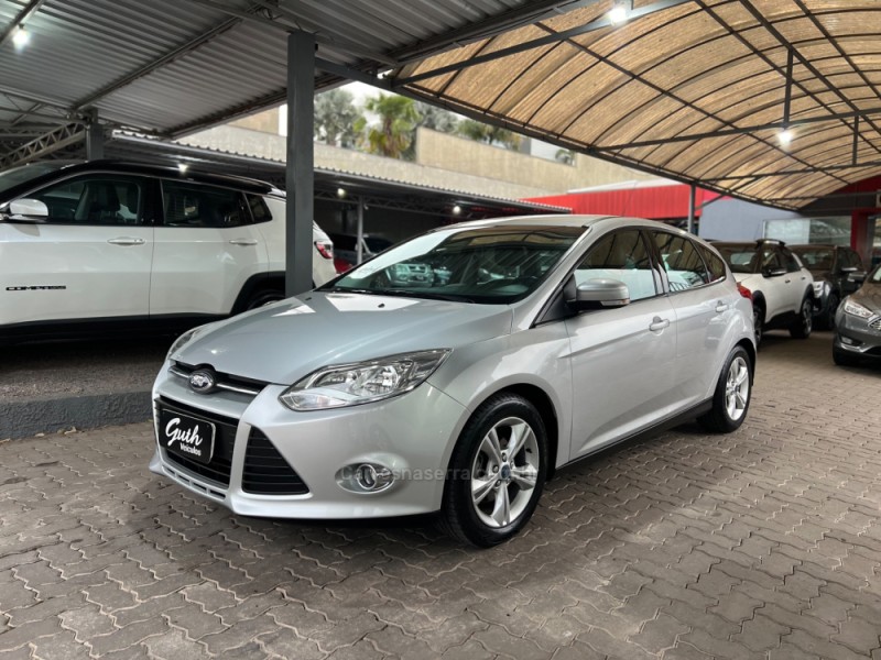focus 1.6 se hatch 16v flex 4p automatico 2015 bom principio