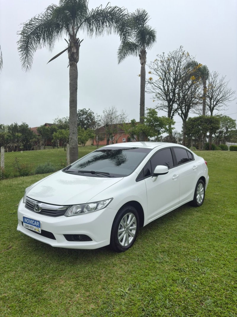 civic 1.8 lxs 16v flex 4p automatico 2013 farroupilha