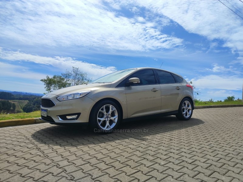 focus 1.6 se 16v flex 4p manual 2016 flores da cunha