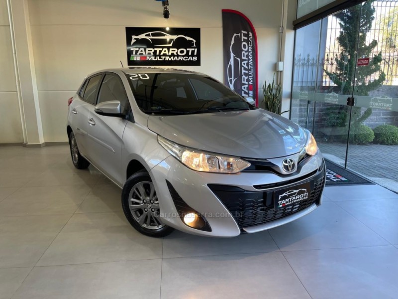 yaris 1.3 16v flex xl plus tech multidrive17 2020 caxias do sul