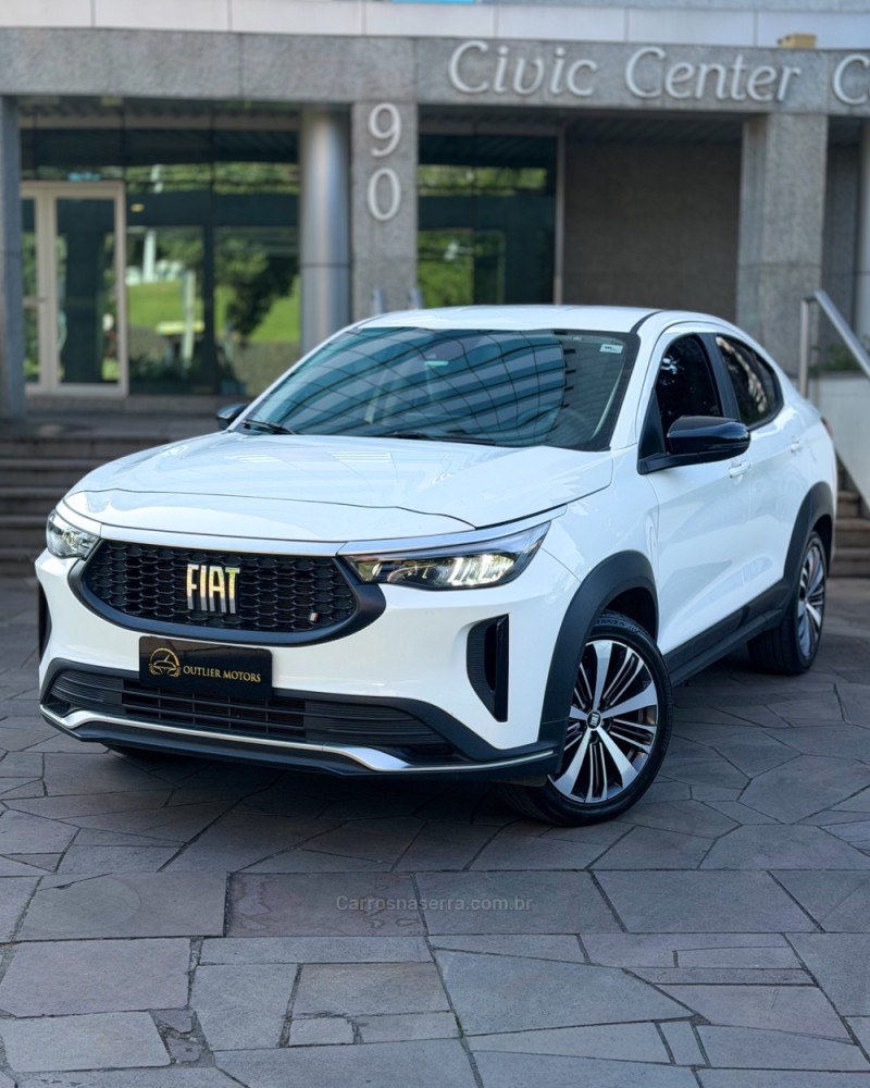 fastback 1.0 turbo 200 audace hibrido 4p automatico 2025 novo hamburgo