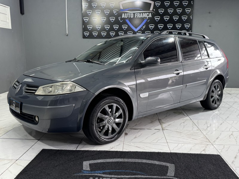 megane 1.6 dynamique grand tour 16v flex 4p manual 2012 caxias do sul