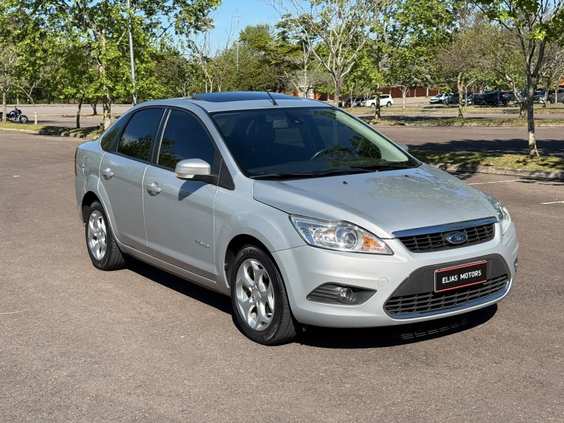 focus 2.0 titanium plus sedan 16v flex 4p automatico 2011 bento goncalves