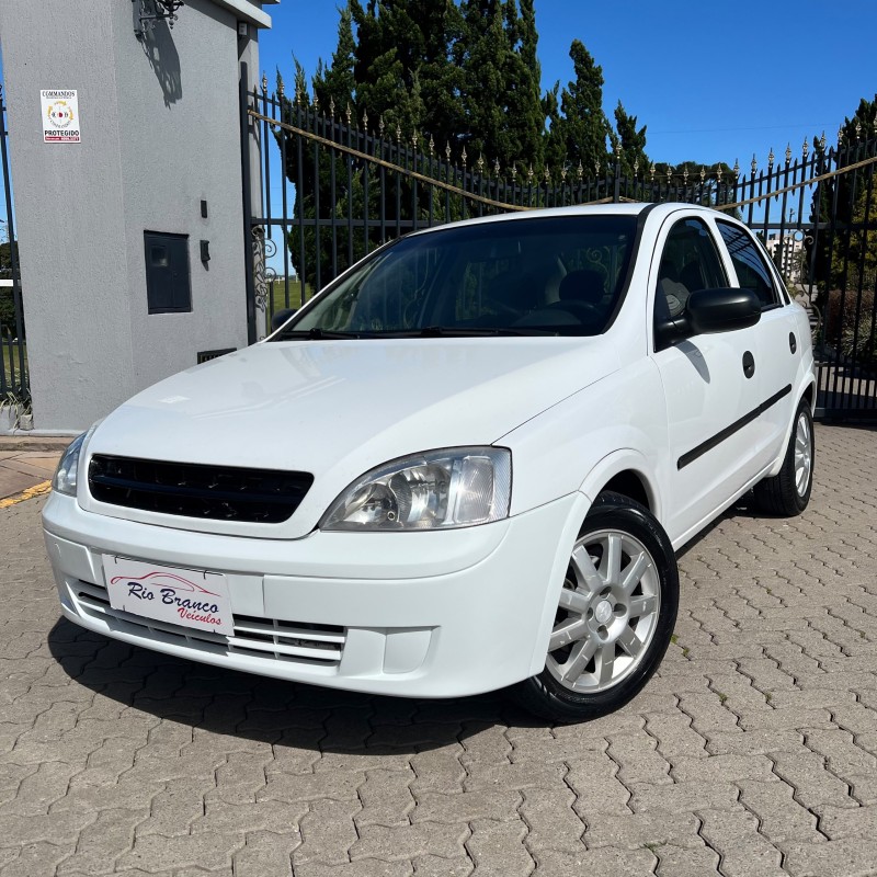 corsa 1.8 mpfi sedan 8v flex 4p manual 2003 caxias do sul
