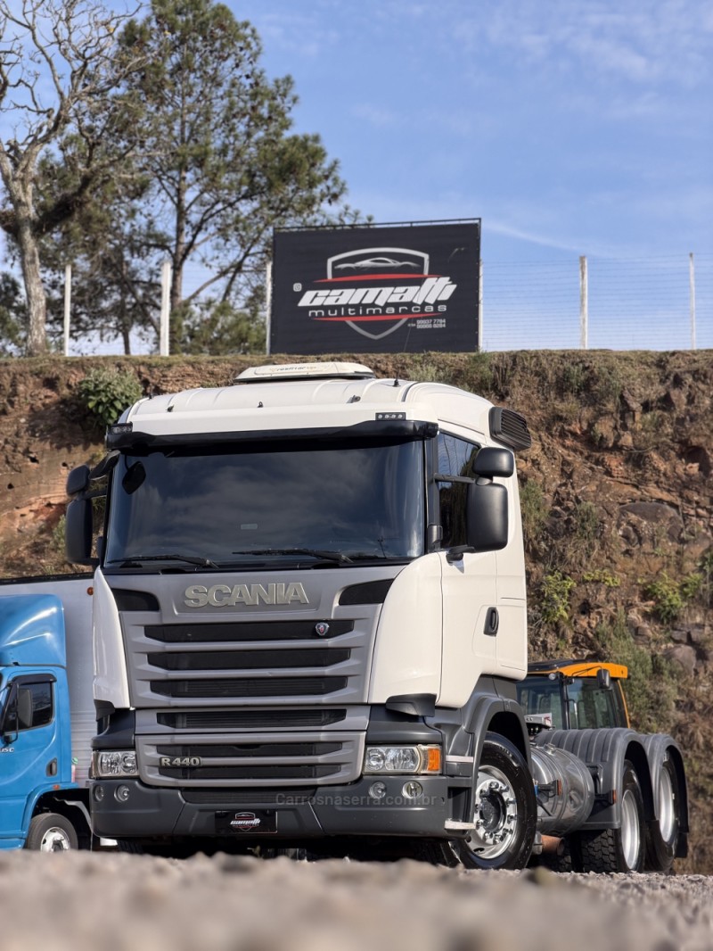 r 440 a 6x2 2018 antonio prado