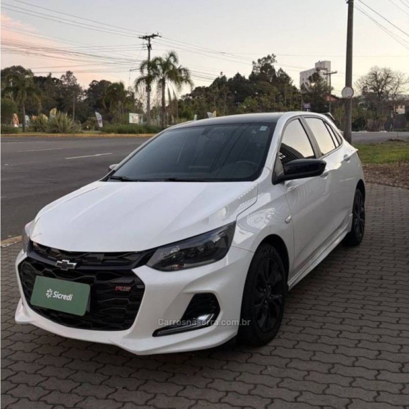 onix 1.0 hatch rs 12v turbo 4p automatico 2024 caxias do sul