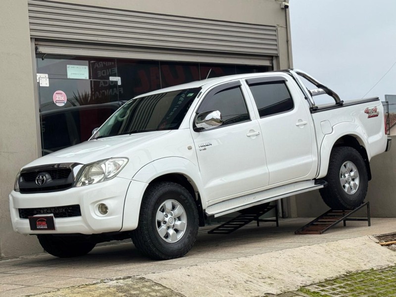 hilux 2.5 4x4 cd 16v turbo diesel 4p manual 2011 caxias do sul